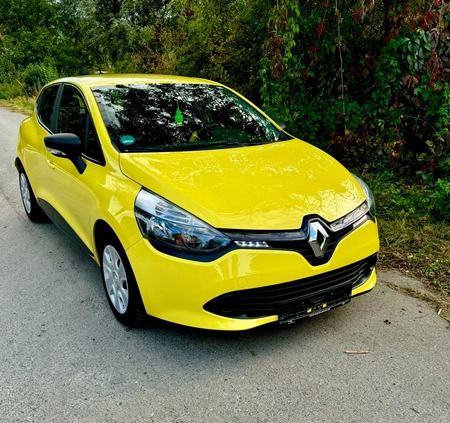 Renault Clio cena 29500 przebieg: 80200, rok produkcji 2014 z Góra małe 379